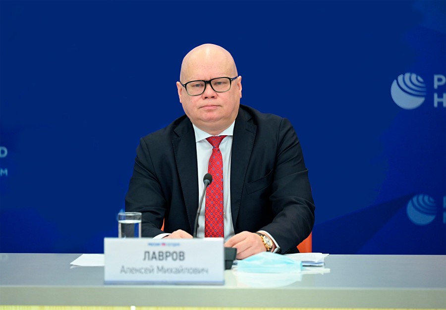 Алексей Лавров: принятые поправки позволили стабилизировать исполнение контрактов в сфере строительства