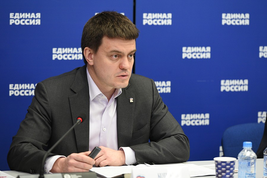 Развитие системы финансового просвещения обсудили на окружной конференции в Петербурге 