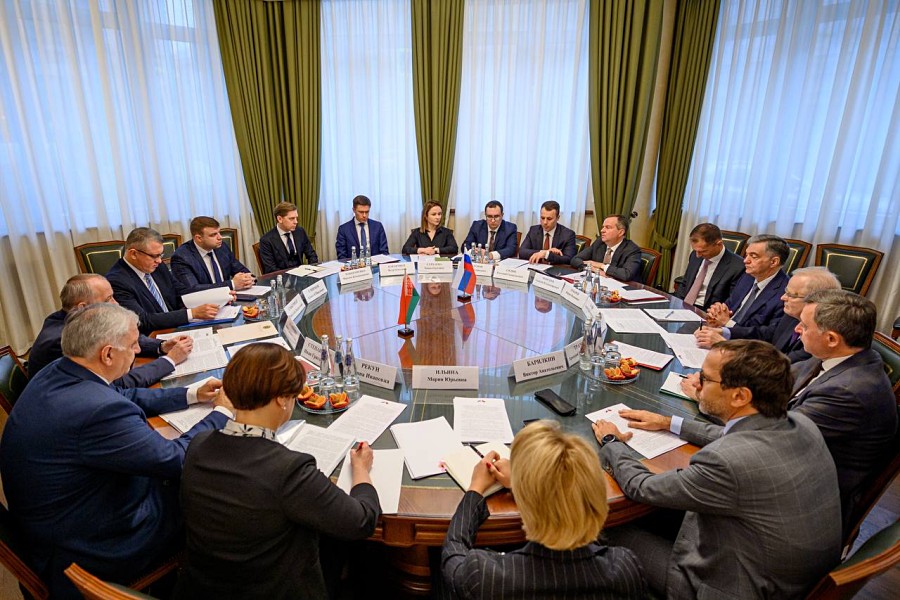 Минфины России и Беларуси обсудили сотрудничество в сфере обращения драгметаллов и драгкамней 