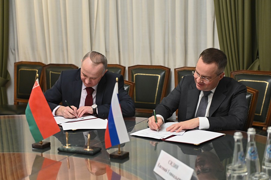 Минфины России и Республики Беларусь обсудили взаимодействие в сфере деятельности с драгоценными металлами и камнями
