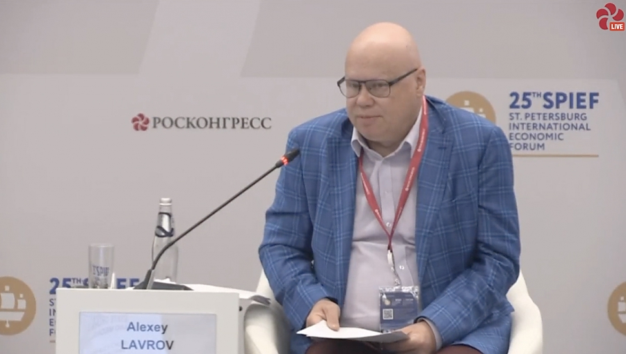 Алексей Лавров: расширение сферы социального заказа создает условия для повышения доступности и качества бесплатных для граждан услуг